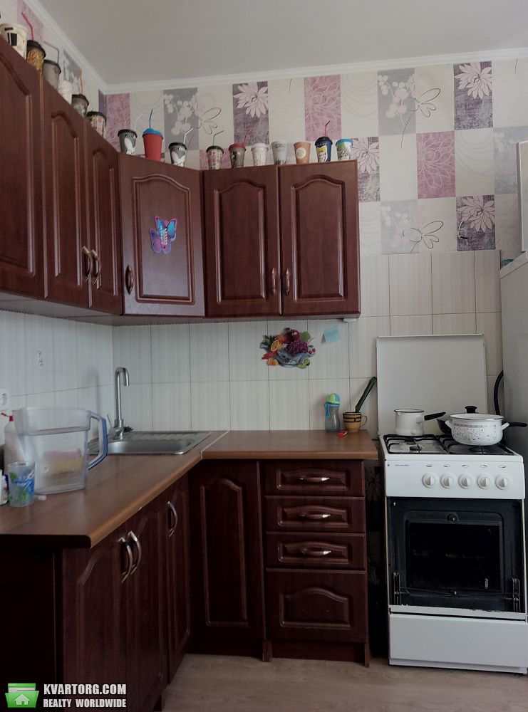 Sell 1-room apartment. Киев,  Машиностроителей — photo 1