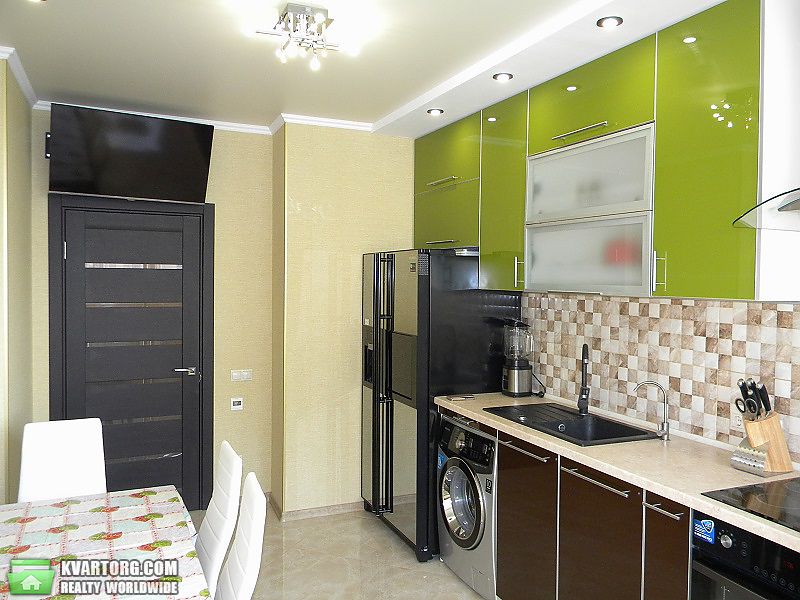Sell 2-room apartment. Киев,  Воскресенская — photo 2
