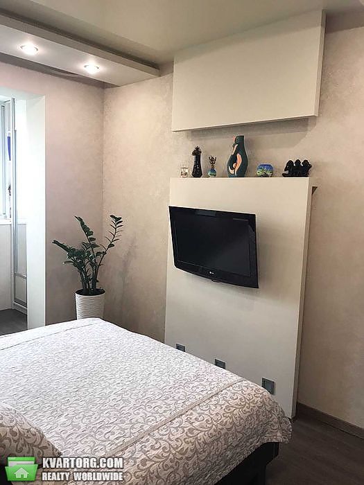 Rent out 2-room apartment. Киев,  Оболонский пр — photo 10