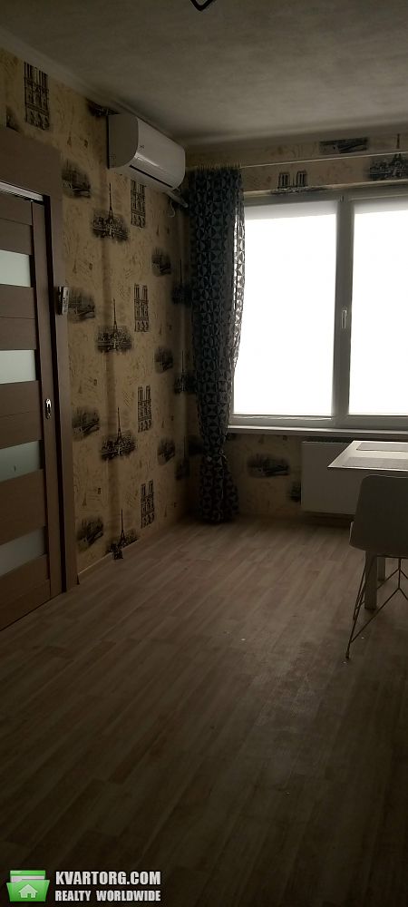 Rent out 1-room apartment. Киев,  Клавдиевская — photo 4