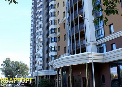 Sell 3-room apartment. Киев,  Дегтяривская — photo 1