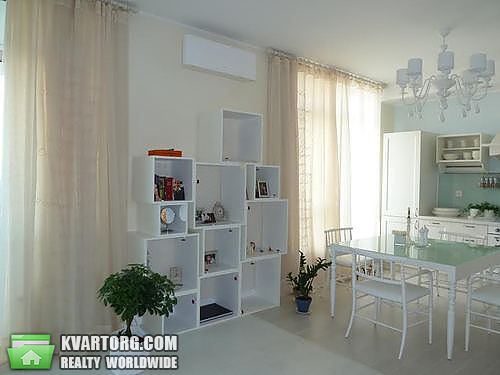 Rent out 1-room apartment. Киев,  Драгомирова — photo 2