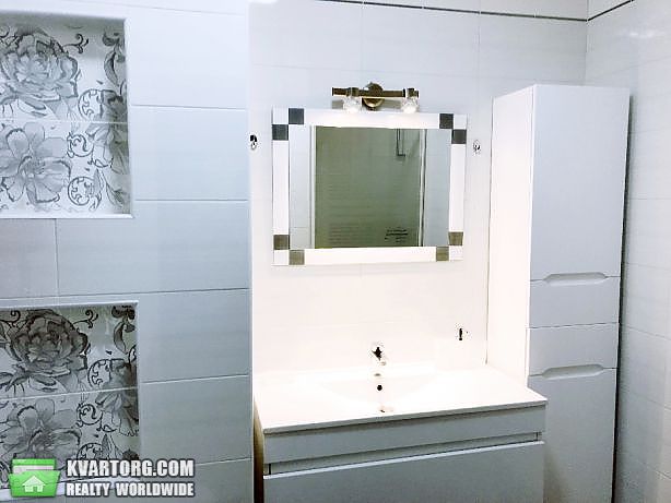 Rent out 1-room apartment. Киев,  Чавдар — photo 7