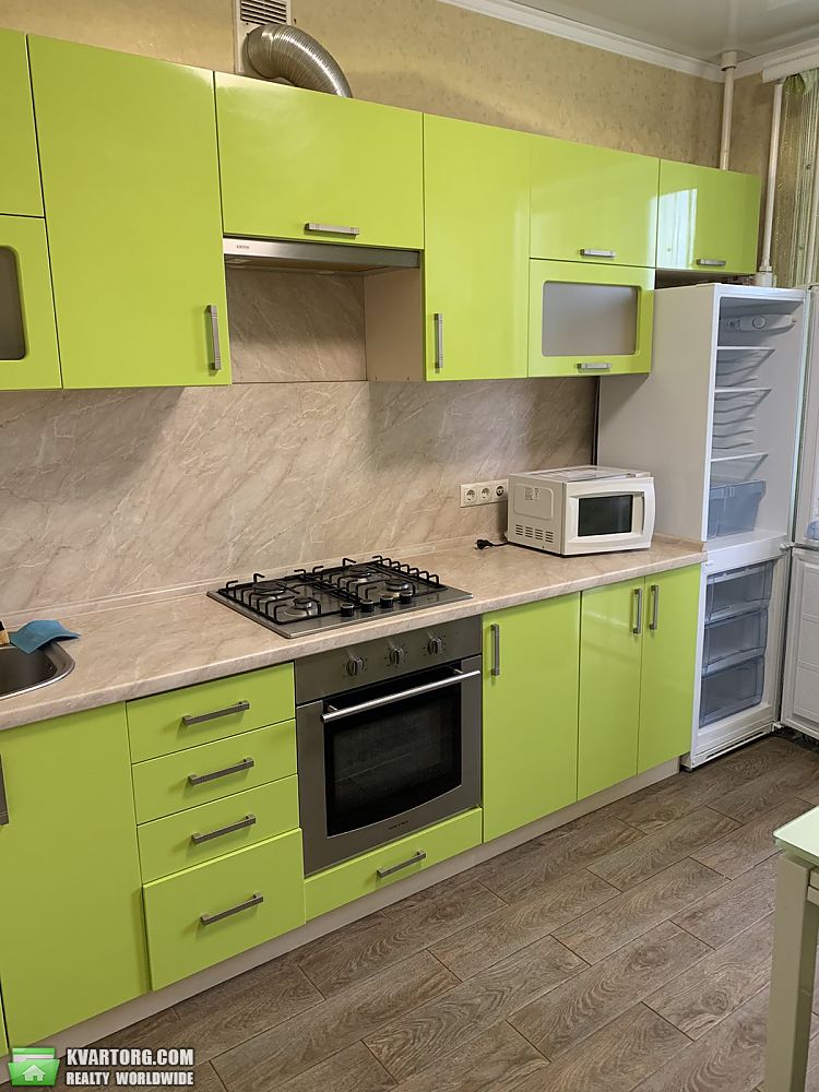 Rent out 1-room apartment. Буча, Билокур — photo 4
