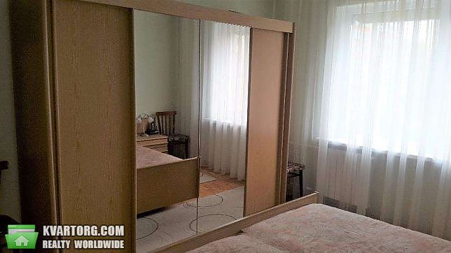 Rent out 3-room apartment. Киев, Декабристов — photo 1