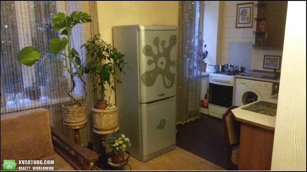 Rent out 2-room apartment. Киев, Лагерная — photo 2