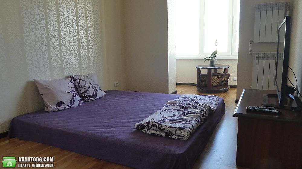Sell 3-room apartment. Киев,  Окипной — photo 1