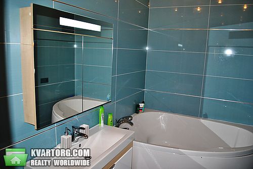 Rent out 3-room apartment. Киев, Героев Сталинграда пр — photo 9