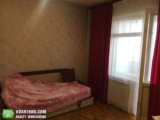 Rent out 2-room apartment. Киев,  Харьковское шоссе — photo 6