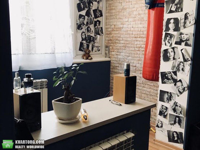 Sell 4-room apartment. Киев,  Ирпенская — photo 3