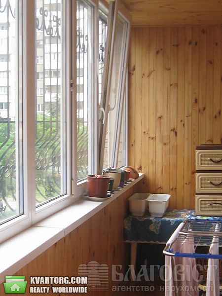 Sell 2-room apartment. Киев, Урловская — photo 4