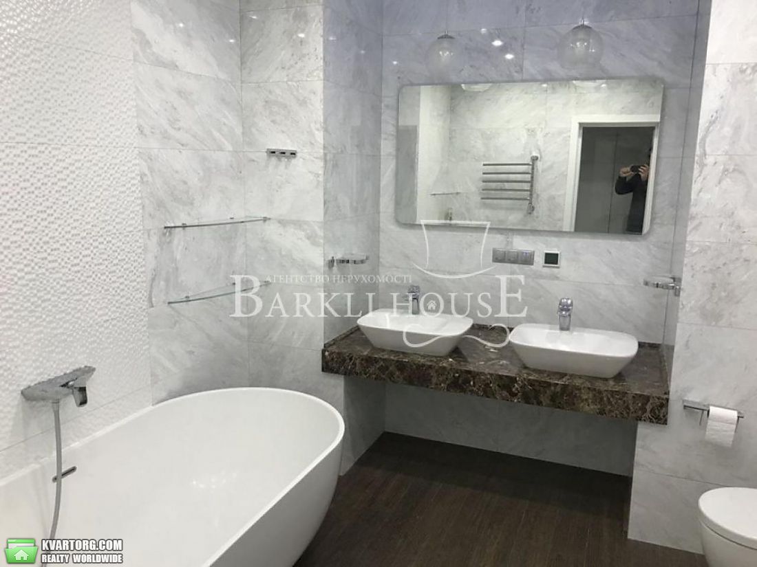 Rent out 3-room apartment. Киев, Болсуновская — photo 6