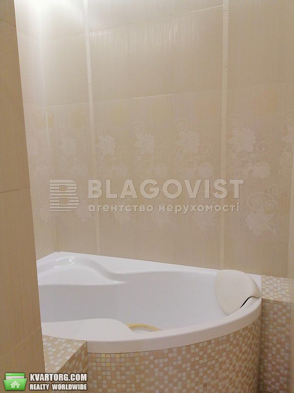 Rent out 3-room apartment. Киев,  Черновола — photo 5