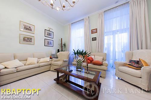 Sell 4-room apartment. Киев,  Воровского — photo 1