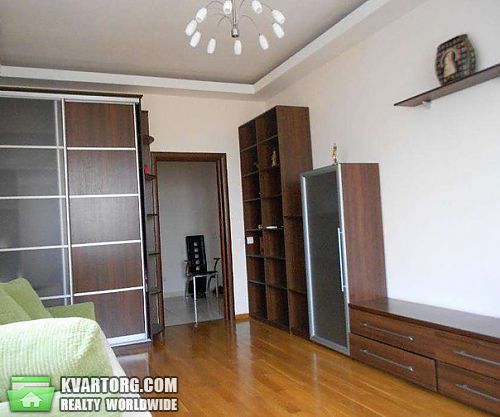 Rent out 1-room apartment. Киев, Героев Сталинграда пр — photo 5