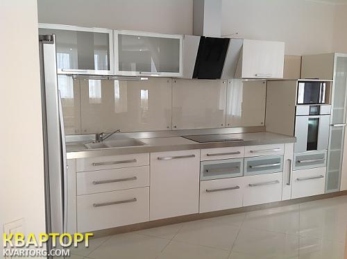 Rent out 3-room apartment. Киев,  Тимошенко — photo 1