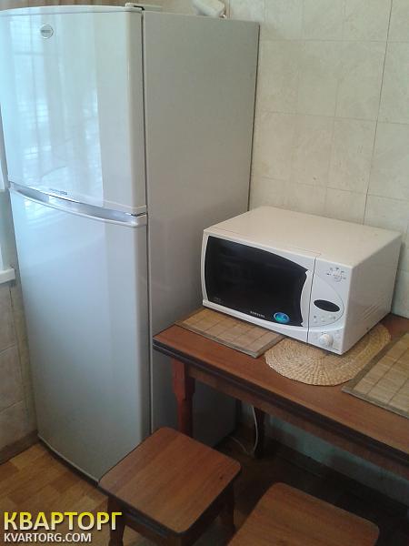 Rent out 3-room apartment. Киев, Днепровская наб — photo 2
