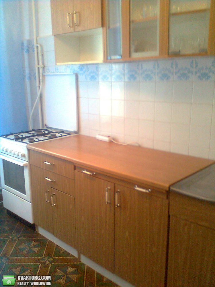Rent out 2-room apartment. Киев,  Герцена — photo 5
