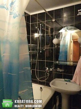 Rent out 1-room apartment. Киев,  Донца — photo 7