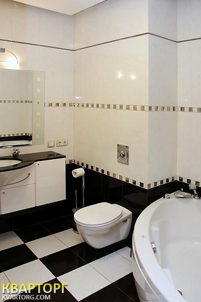 Sell office. Киев,  Владимирская — photo 5