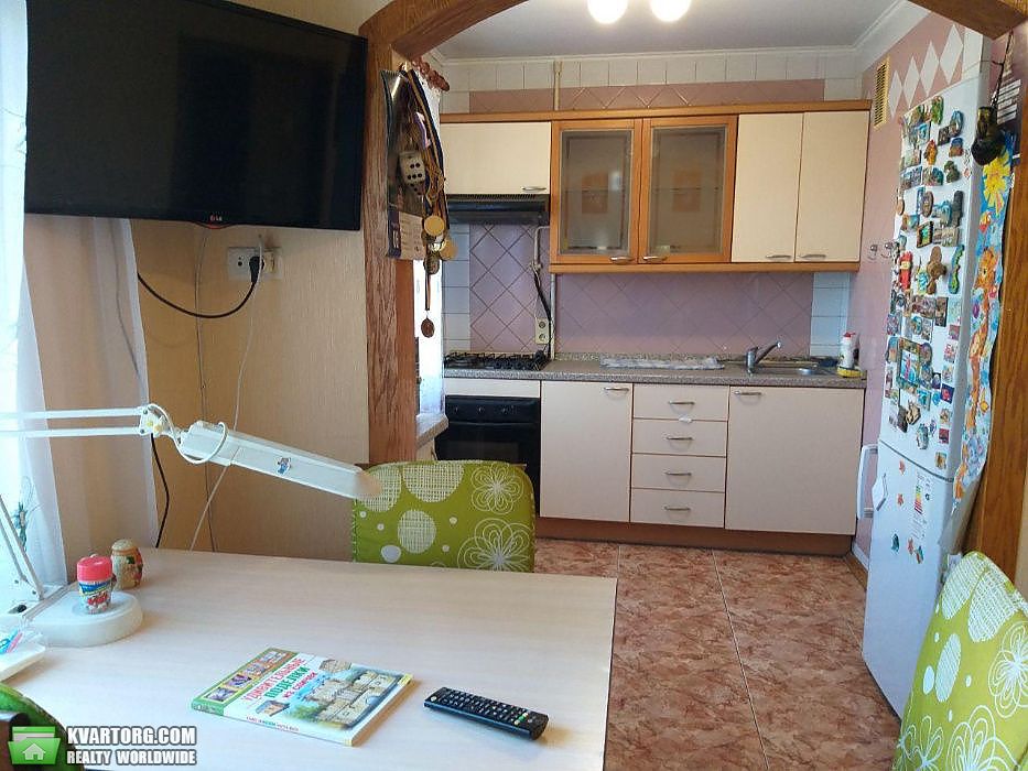 Sell 3-room apartment. Киев,  Миропольская — photo 2