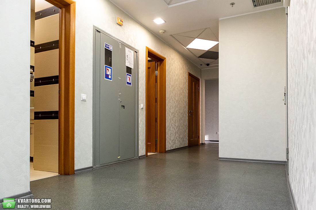 Rent out office. Киев,  Луначарского — photo 3