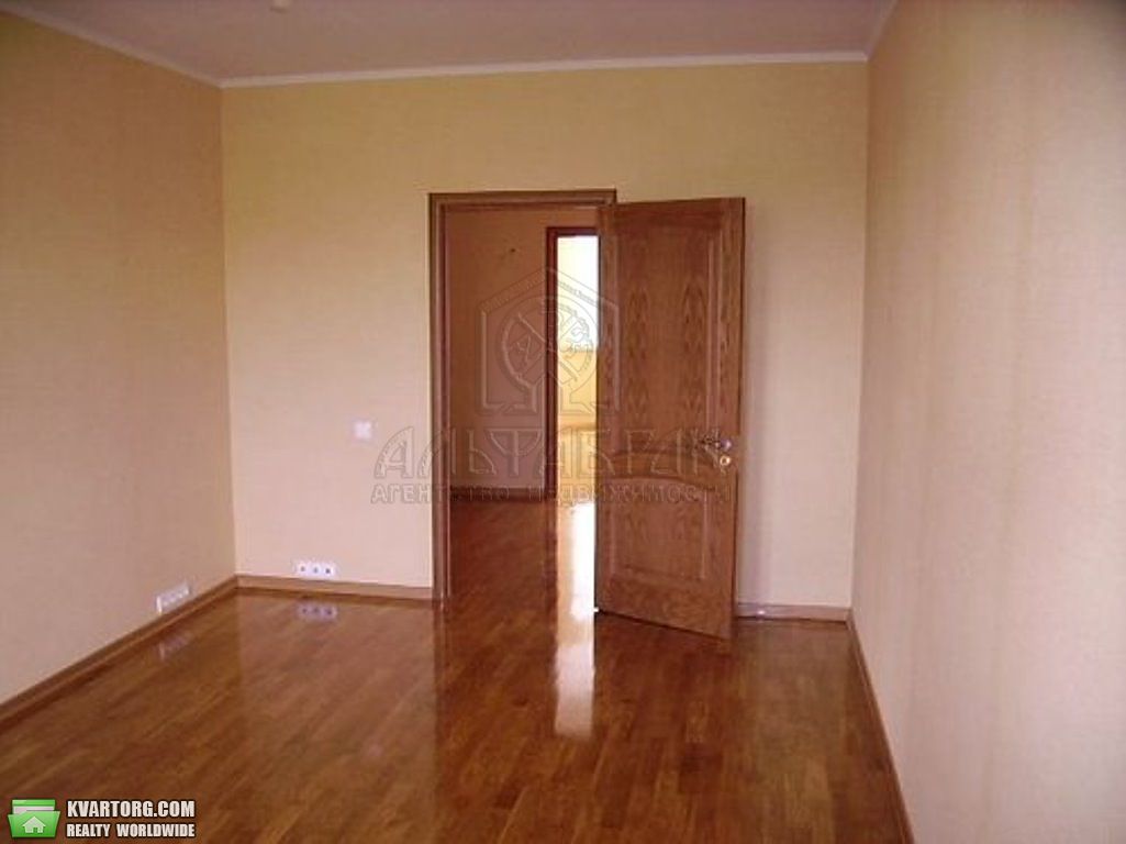 Sell 2-room apartment. Киев,  Здолбуновская — photo 2