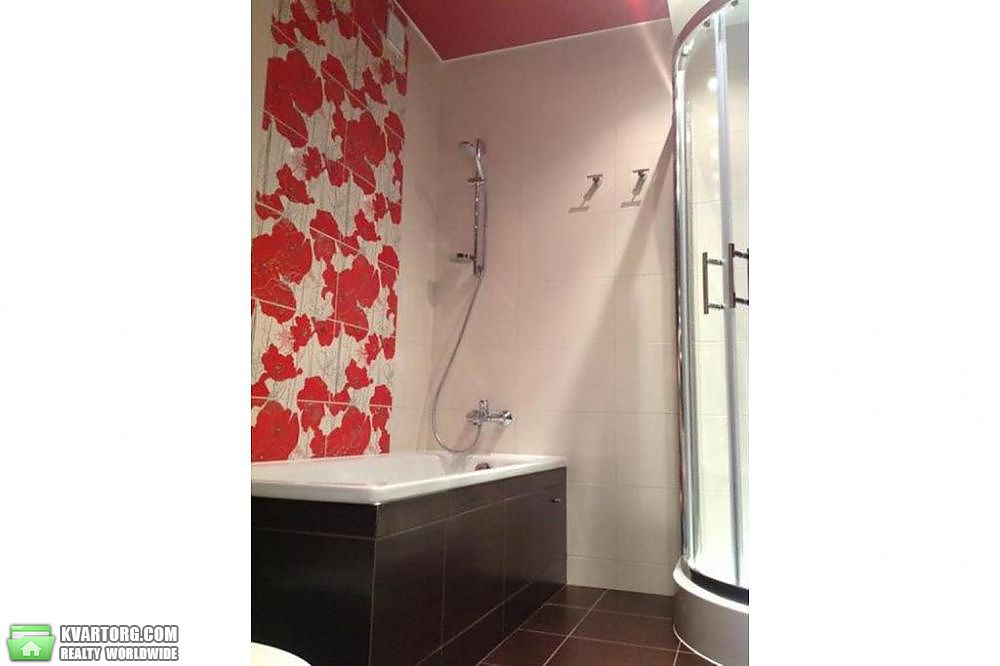 Rent out 2-room apartment. Киев,  Чавдар — photo 9