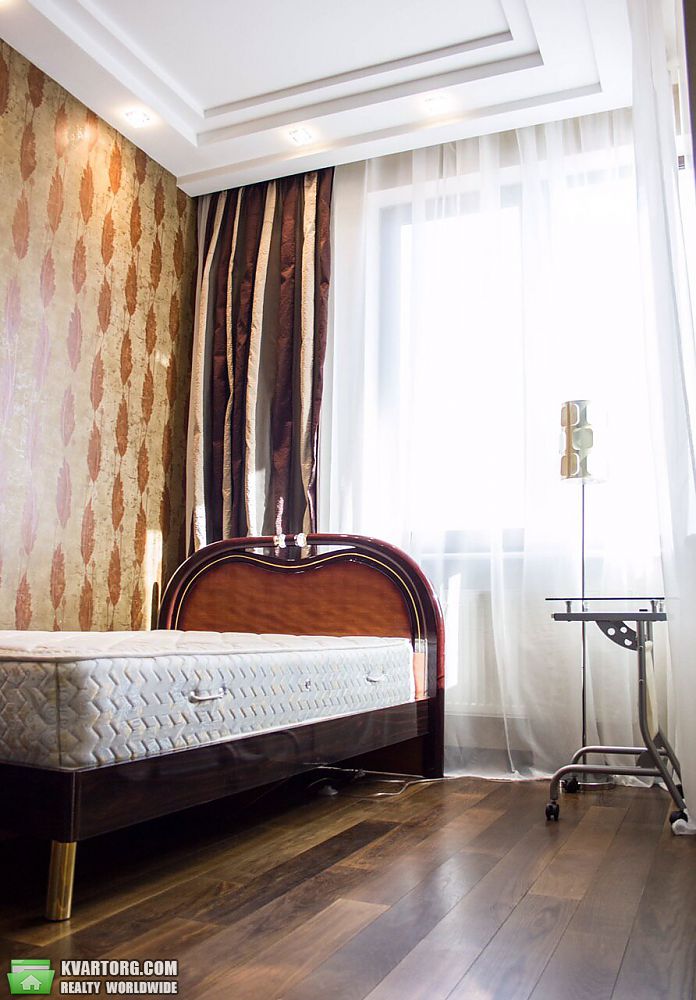 Rent out 3-room apartment. Одесса, Среднефонтанская — photo 10