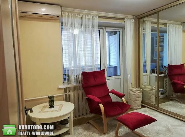 Rent out 1-room apartment. Киев, А. Глушкова — photo 1