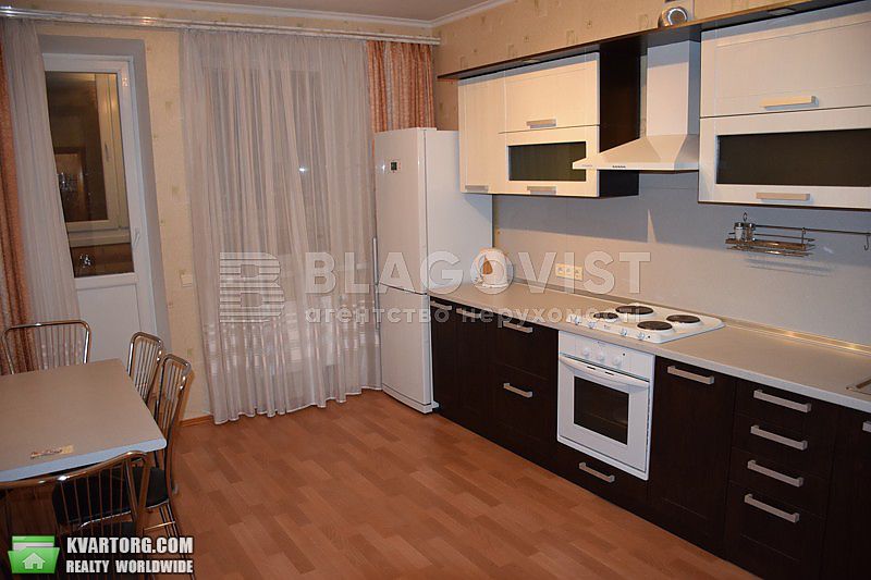 Rent out 1-room apartment. Киев,  Голосеевская — photo 8