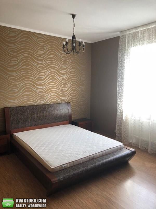 Rent out house. Киев,  Приречная — photo 4