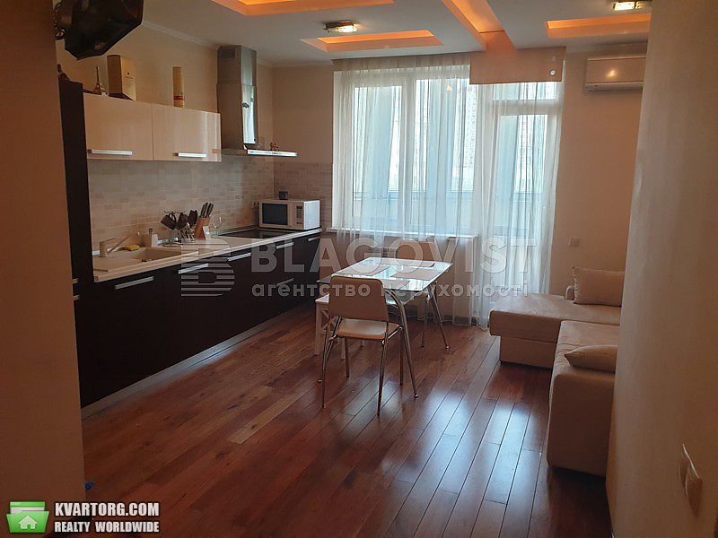 Sell 2-room apartment. Киев,  Урловская — photo 3