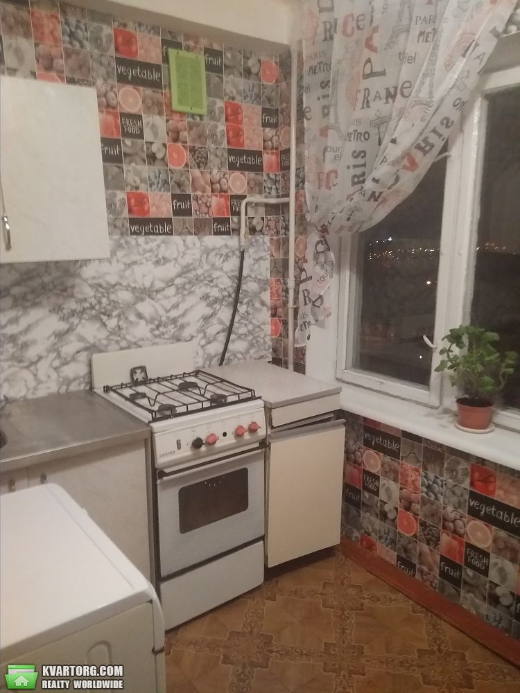 Rent out 1-room apartment. Киев, шосе Харьковское — photo 5