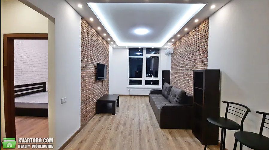 Sell 1-room apartment. Киев,  Жилянская — photo 4