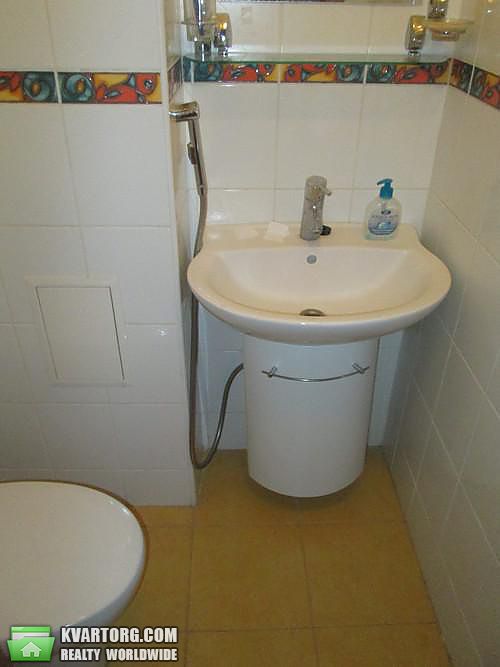 продам 2-комнатную квартиру. Киев,   Героев Сталинграда пр - фото 3