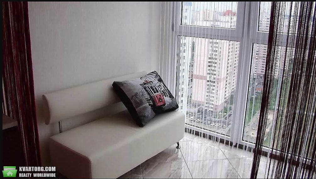 Rent out 1-room apartment. Киев, Драгоманова — photo 1