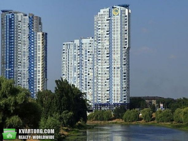 Rent out 2-room apartment. Киев,  Воссоединения пр — photo 8
