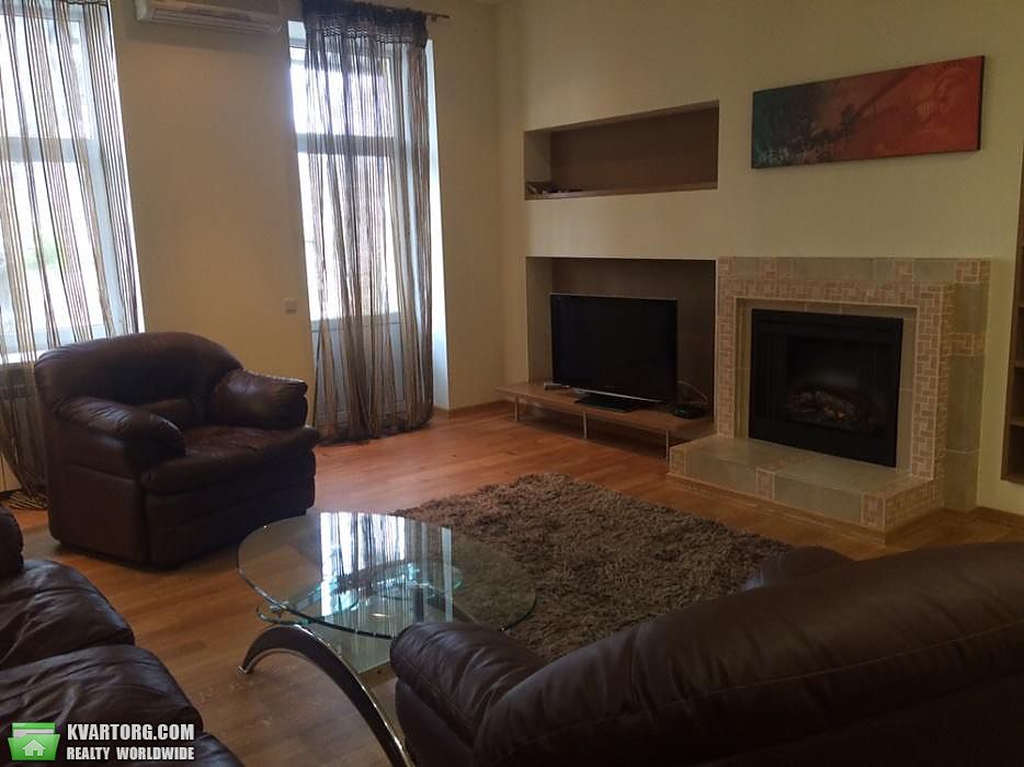 Rent out 3-room apartment. Киев,  Лютеранская — photo 2