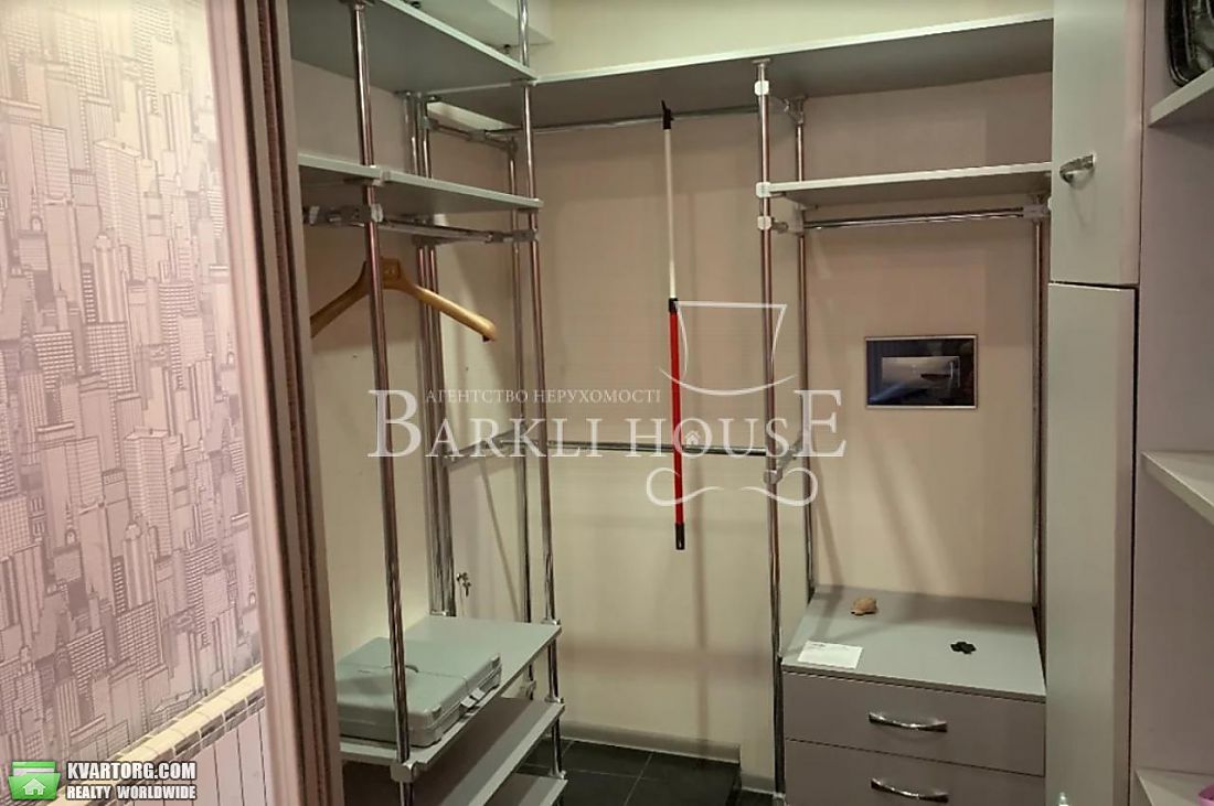 Rent out 4-room apartment. Киев,  Днепровская наб — photo 9
