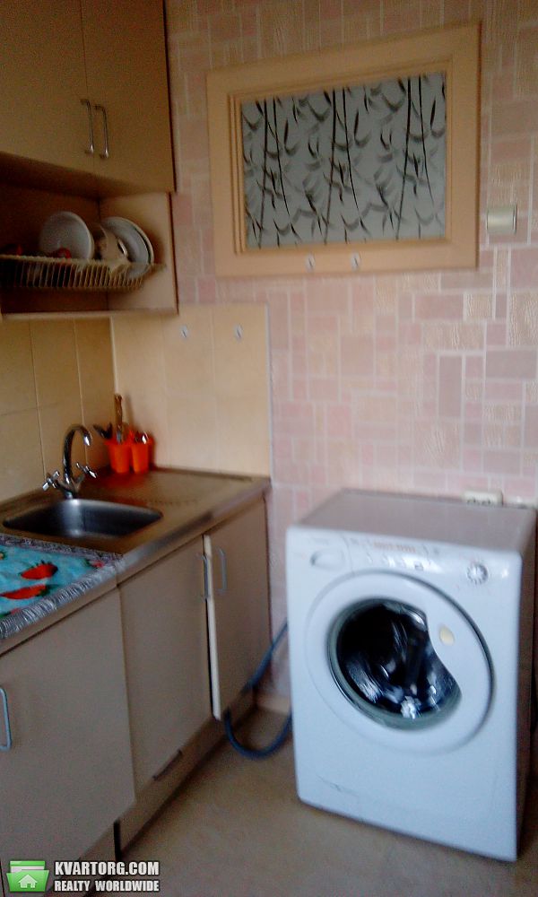 Rent out 2-room apartment. Киев, миколайчука ивана — photo 6