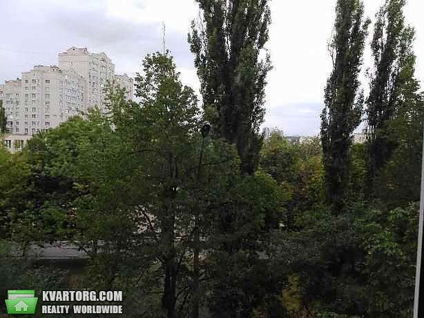 Sell 2-room apartment. Киев,  Курская — photo 2