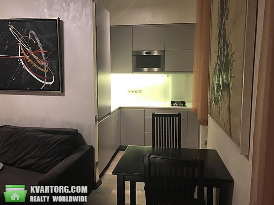 Rent out 2-room apartment. Киев,  Большая Васильковская — photo 1