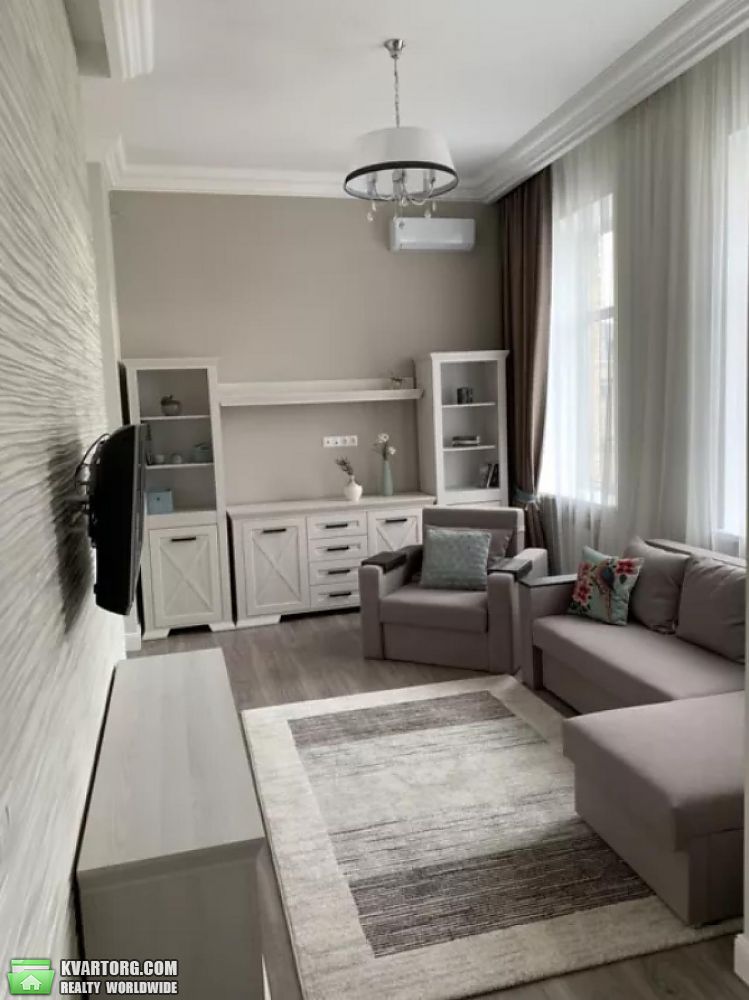 Rent out 2-room apartment. Киев,  Пирогова — photo 4