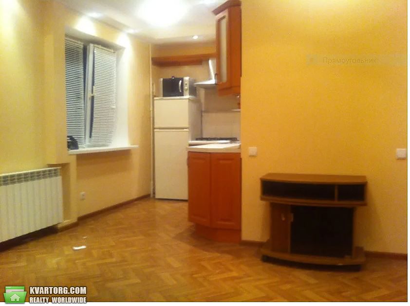 Rent out 2-room apartment. Киев,  Потапова — photo 1