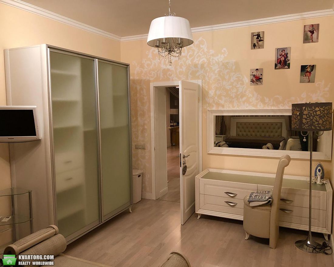 Rent out 2-room apartment. Киев,  Тарасовская — photo 8