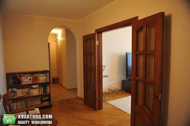 Rent out 3-room apartment. Киев, Декабристов — photo 4