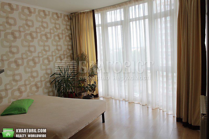Rent out 1-room apartment. Киев,  Кольцова бул — photo 2