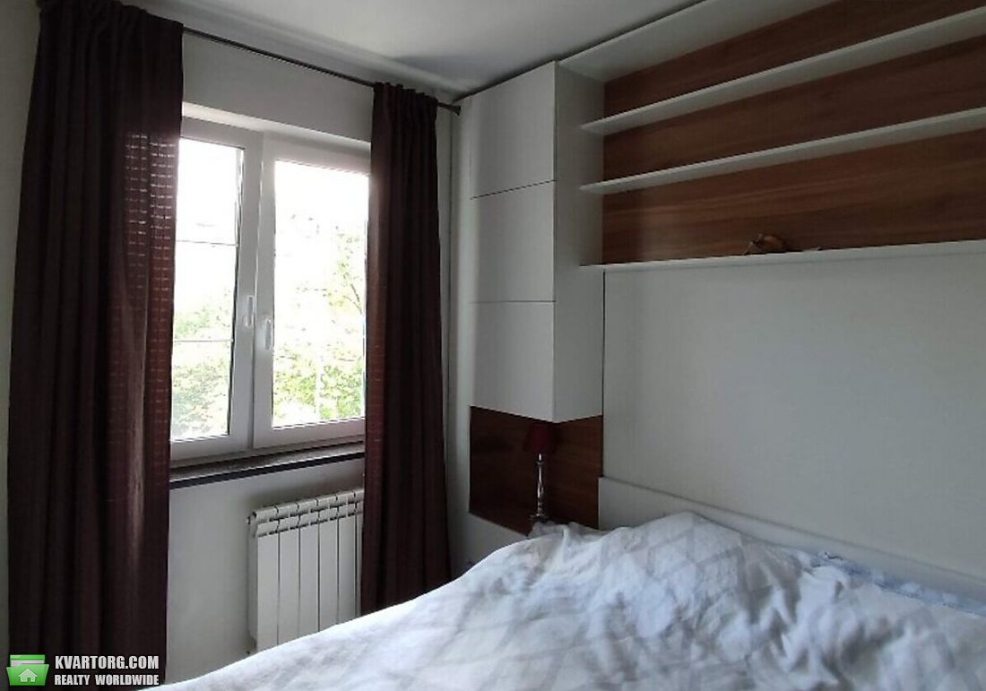 Sell 2-room apartment. Киев,  Урицкого — photo 2