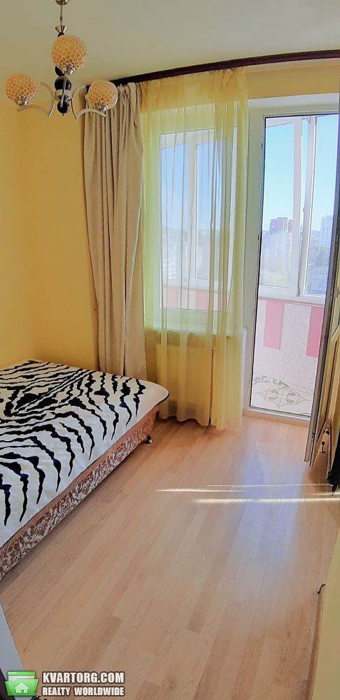 Rent out 2-room apartment. Львов, Петра Панча — photo 4